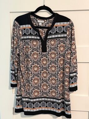 Chaus Black & Cream Printed Henley Tunic Top